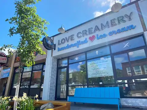 Love Creamery Lincoln Park in Duluth