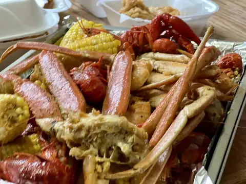 Lucky Seafood & Crab (Seafood Boils - Takeout Only) in Barberton