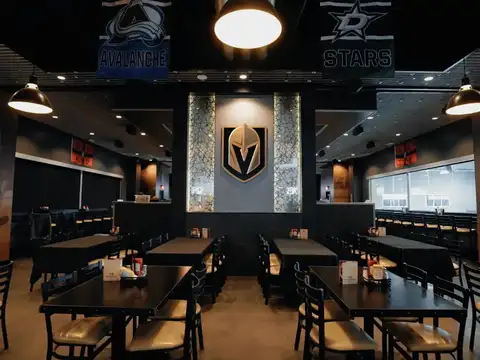 Mackenzie River Pizza, Grill & Pub in Las Vegas