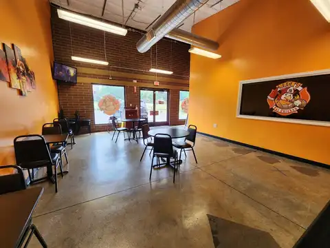 Mack's Hot Chicken in Smyrna