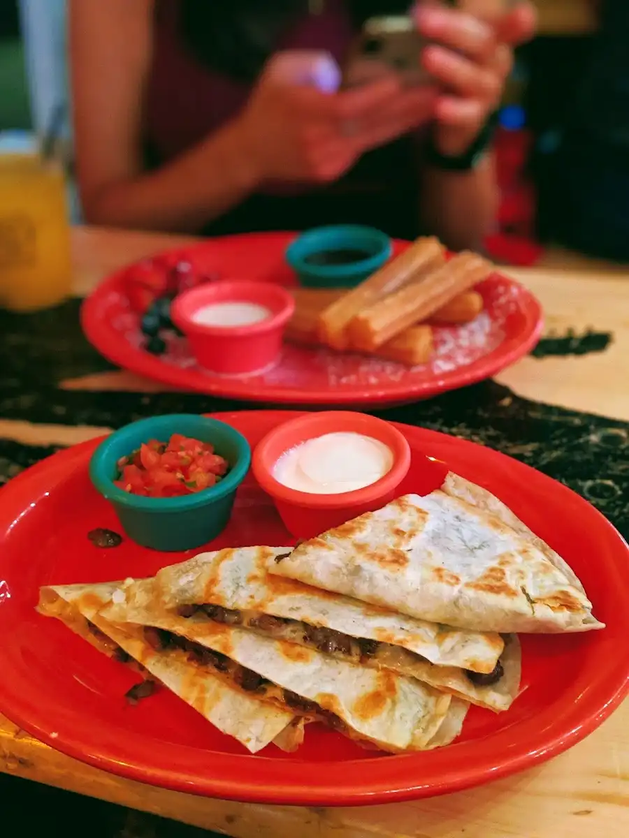 Mad Dog & Beans Mexican Cantina – photo 5