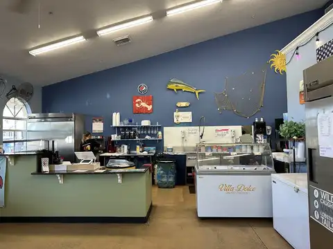 Mainely Seafood Cafe in Punta Gorda