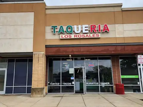 Maiz & Barro Mexican Grill - Cantina in Oak Forest