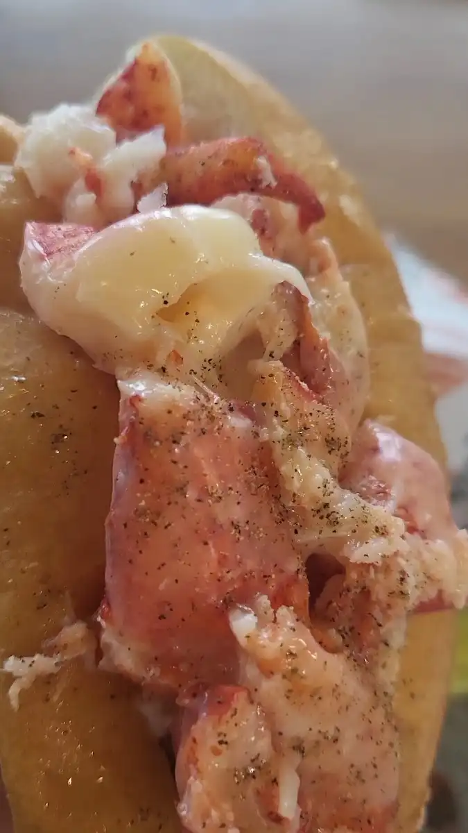 Mason's Famous Lobster Rolls – photo 2
