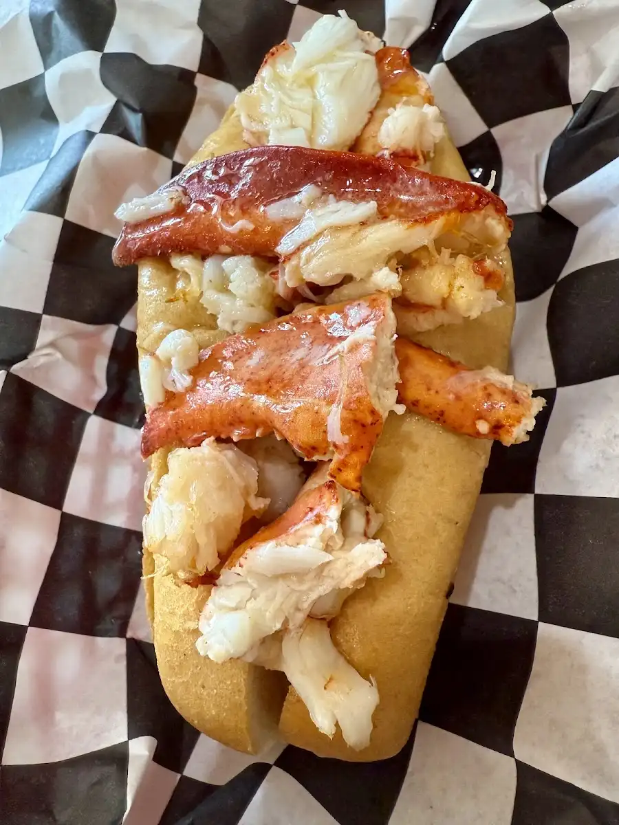 Mason's Famous Lobster Rolls – photo 4