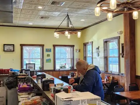 Mcalpin Country Diner in McAlpin