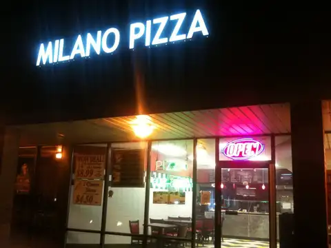 Milano Pizza in Albany