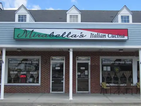 Mirabellas Italian Cucina in Warwick