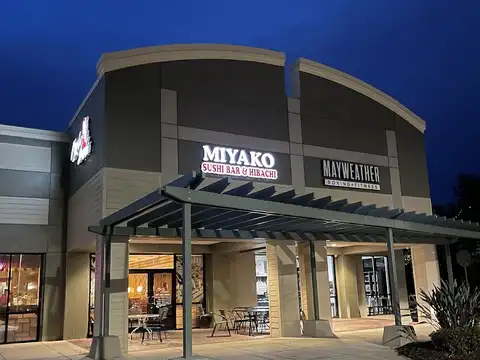 Miyako Sushi Bar & Hibachi Grill in Oviedo