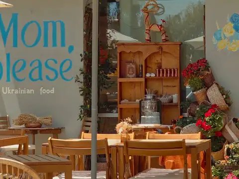 Mom, Please Ukrainian Food, Playa Vista in Los Angeles