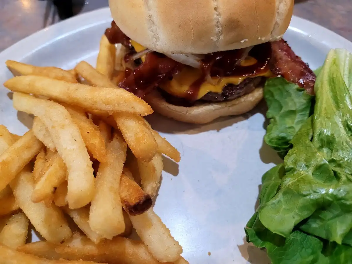 Mosinee Cafe – photo 4