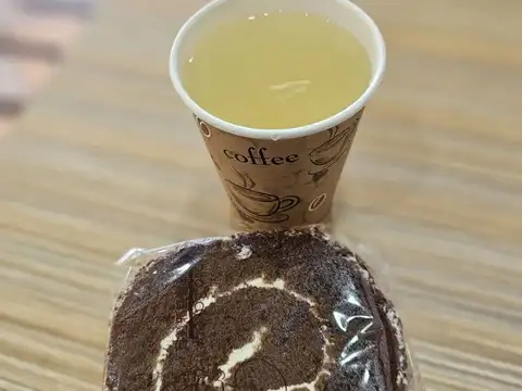 Mr. Tu Bakery Inc in Flushing