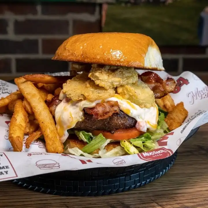 Mugshots Grill And Bar - Vestavia Hills, Al – photo 4