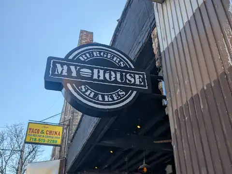 Myhouse Bistro in Brooklyn
