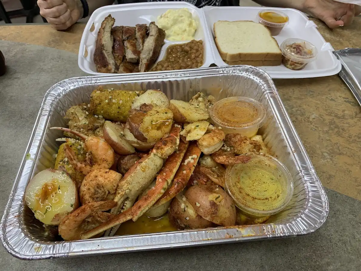 Neicy's Bbq – photo 2
