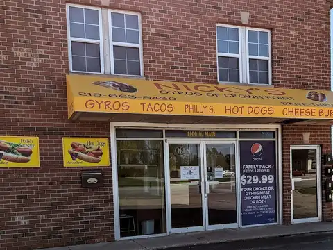 Nicky's Gyros in Crown Point