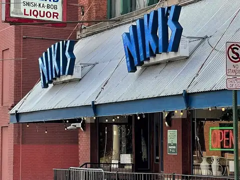 Niki's Pizza in Detroit