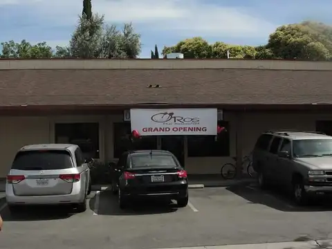 Oros Thai Restaurant in San Jose