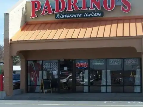 Padrinos Italian Restaurant in Beckley