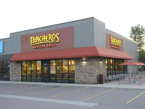 Pancheros Mexican Grill - Sioux Falls Louise in Sioux Falls