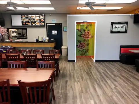 Panda Inn & Asian Fusion in Springfield