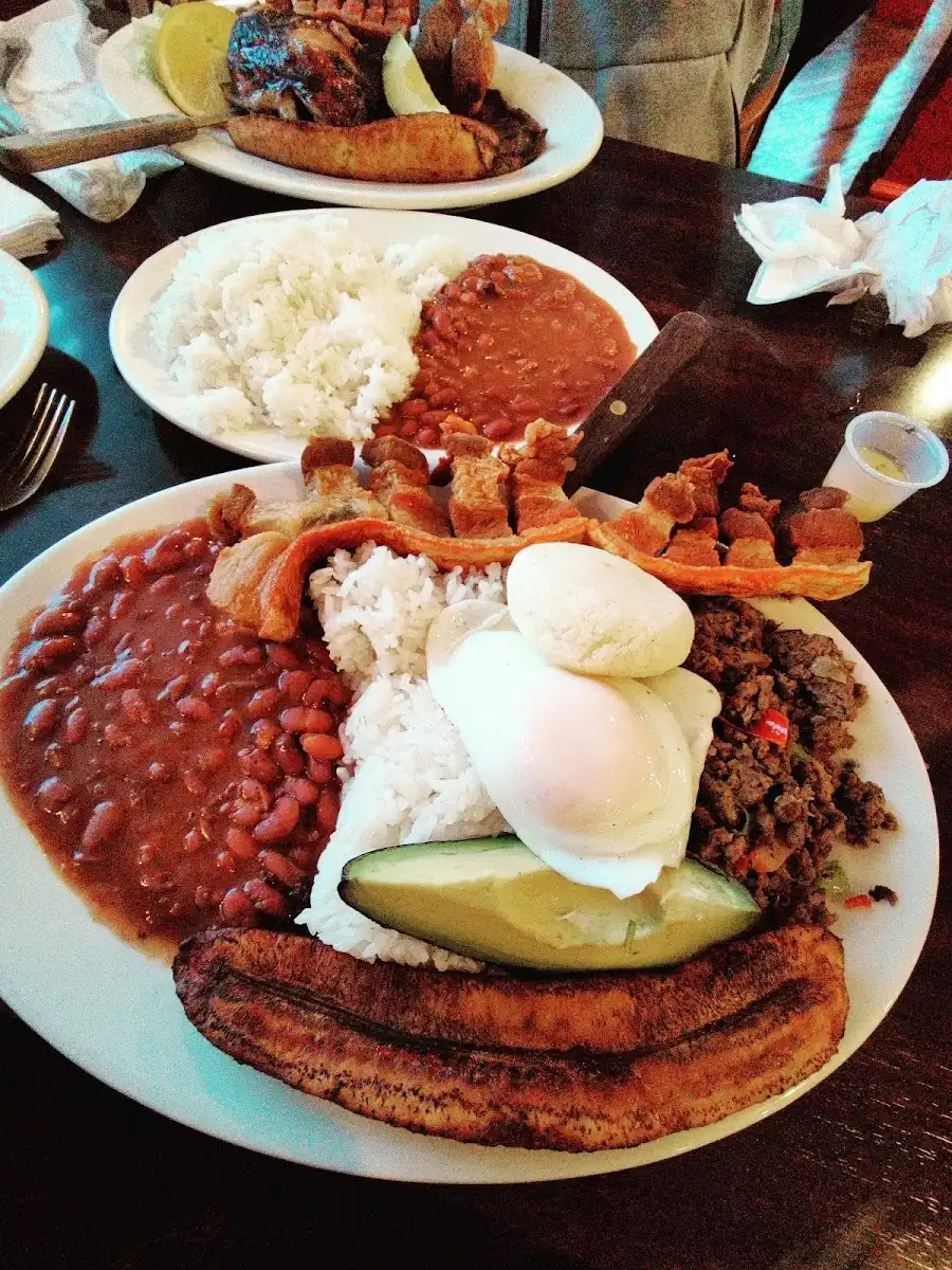 Parador Latino – photo 5
