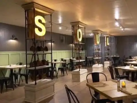 Park Vue Soul Food Bar And Restaurant in Buffalo