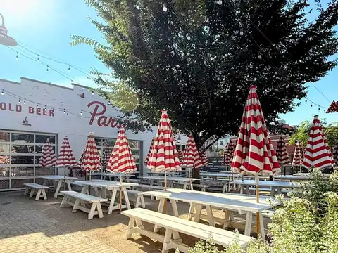 Parson's Chicken & Fish (Lincoln Park) in Chicago