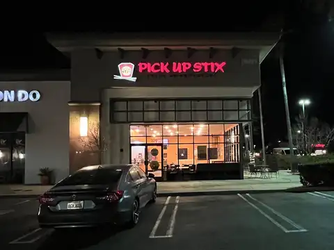 Pick Up Stix Fresh Asian Flavors in Fontana