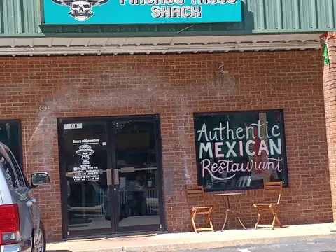 Pinches Tacos Shack in Covington