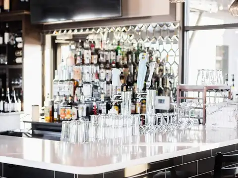 Pizzavino Noco Italiano in Windsor