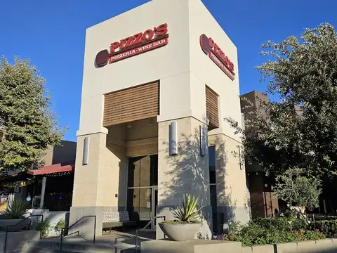 Pizzo's Pizzeria At Millenia Otay Ranch in Chula Vista