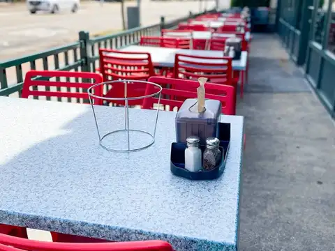 Planet Pizza in Virginia Beach