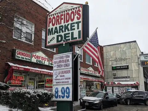 Porfido's Market & Deli in Littleton