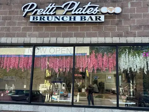 Pretti Plates Brunch Bar in Atlanta