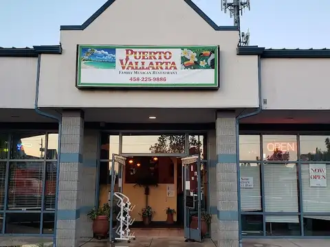 Puerto Vallarta Family Mexican Restaurant in Medford