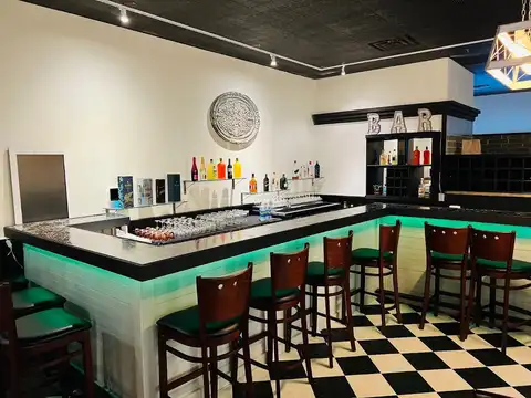 Pura Barosa Indian Restaurant And Bar in Milford