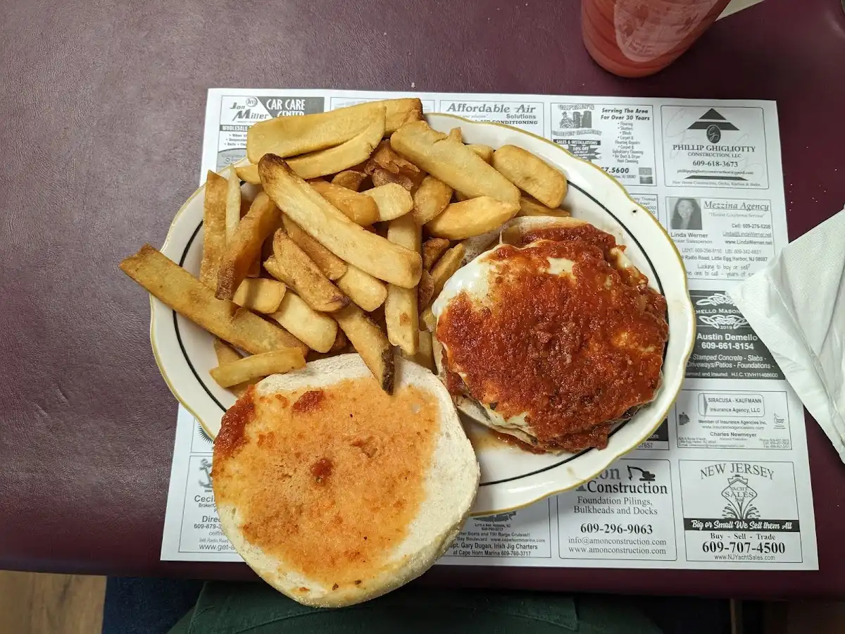 Radio Road Bistro – photo 4