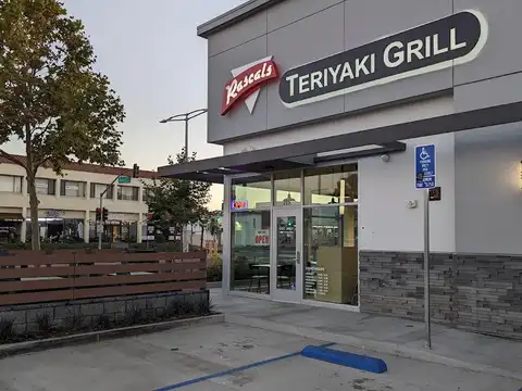 Rascals Teriyaki Grill in Carson