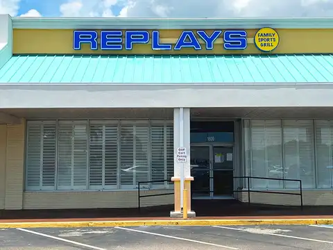 Replays Family Sports Grill in Sun City Center