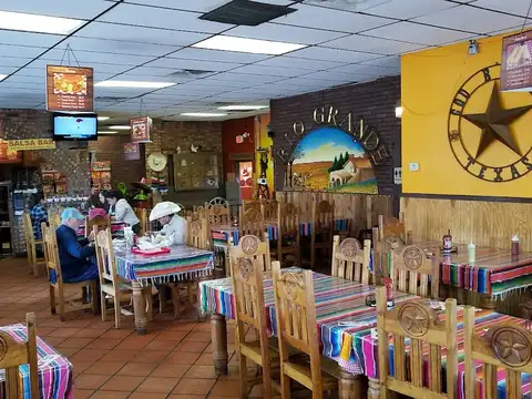 Rio Grande Pollos Asados in Midland