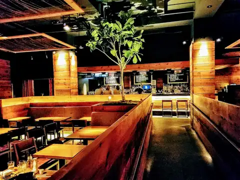 Ronin Sushi in Royal Oak