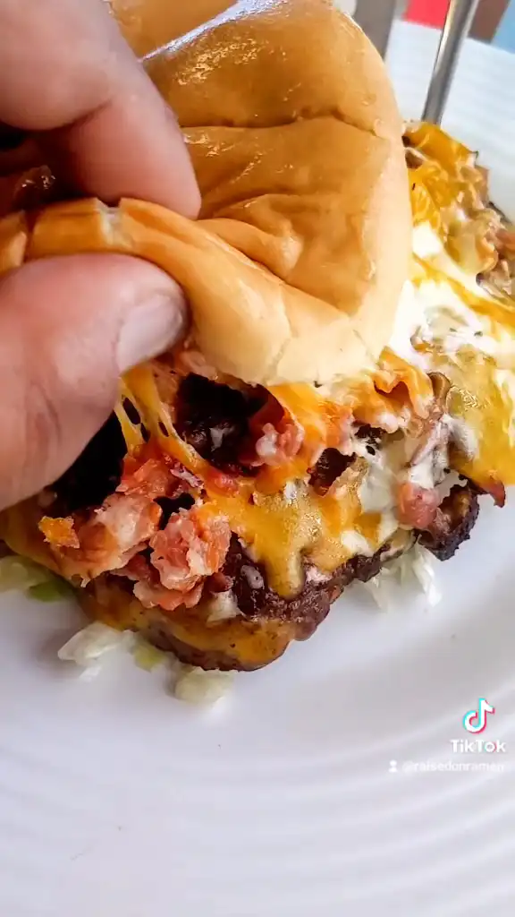 Ron's Hamburgers & Chili – photo 2