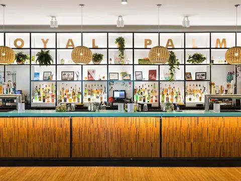 Royal Palms Shuffleboard Club in Chicago