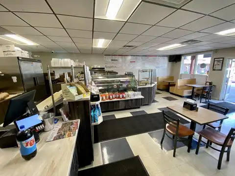 Ruggiero's Pizza in East Glenville