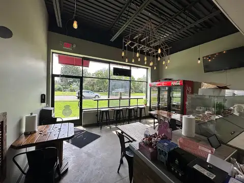 Samhat Bakery in Dearborn Heights