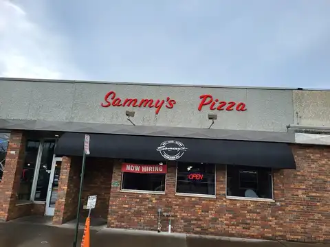 Sammy's Pizza & Restaurant - Winona in Winona