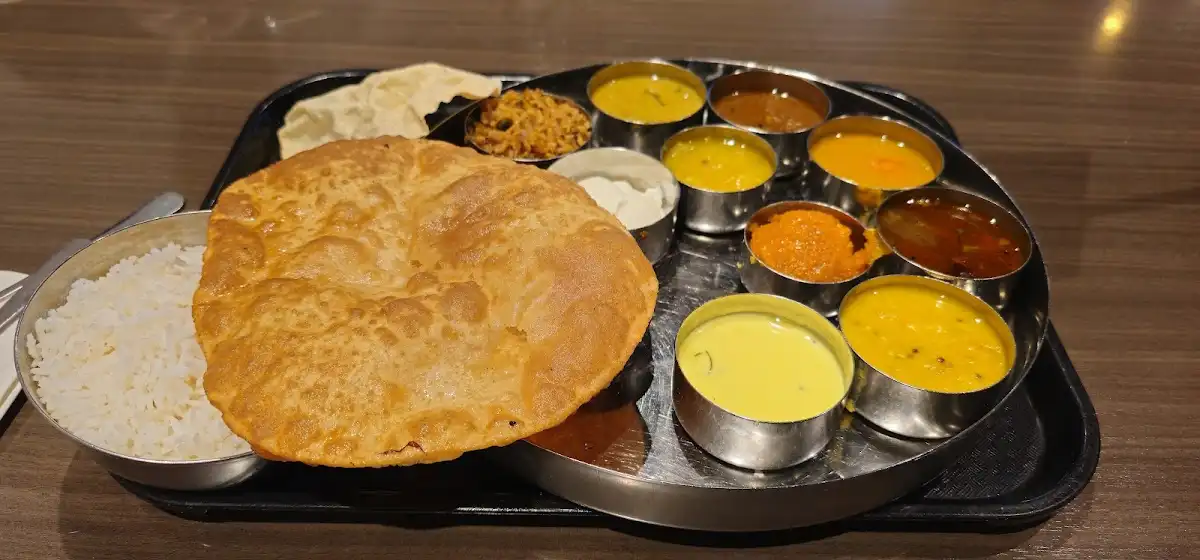 San Idli Vegetarian Restaurant & Indian Food – photo 4