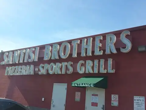 Santisi Brothers Pizzeria & Sports Grill in Phoenix