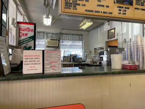 Sarajay's in Lanett
